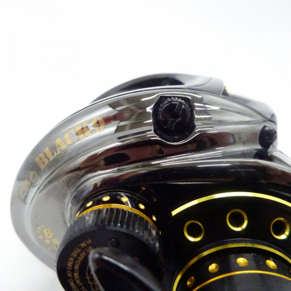 15レボブラック9 右